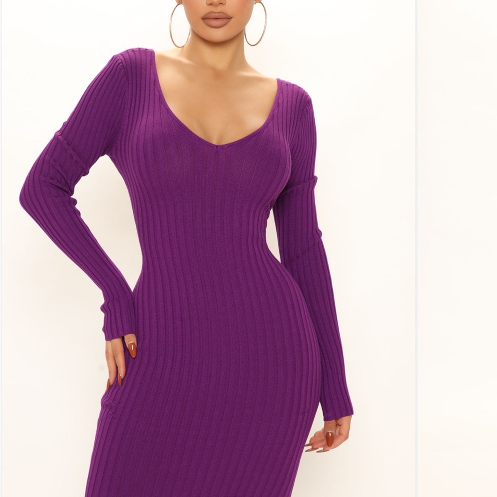 Ribbed V-Neck Long Sleeve Dress